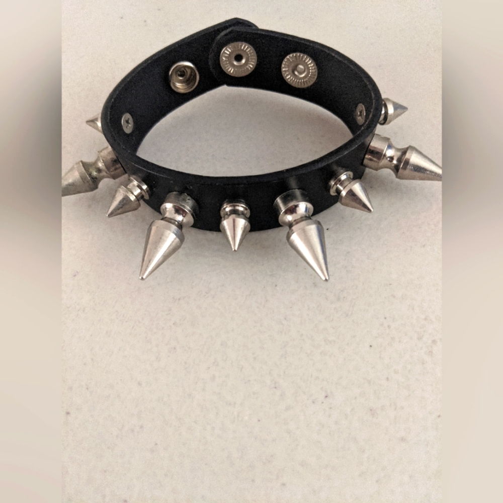 Vintage Rare Black Leather Viking Wristband Bracelet Goth Punk Rock